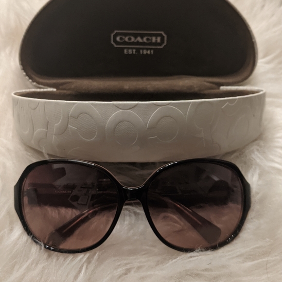 Authentic Coach Sunglasses - Picture 5 of 6